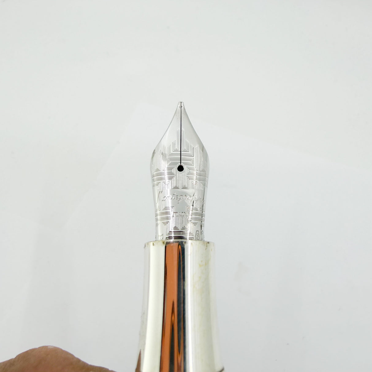 Montegrappa "Extra" Art Deco Shiny Lines Celluloid Limited Edition Fountain Pen #35/50 - Broad 18kt Gold Nib
