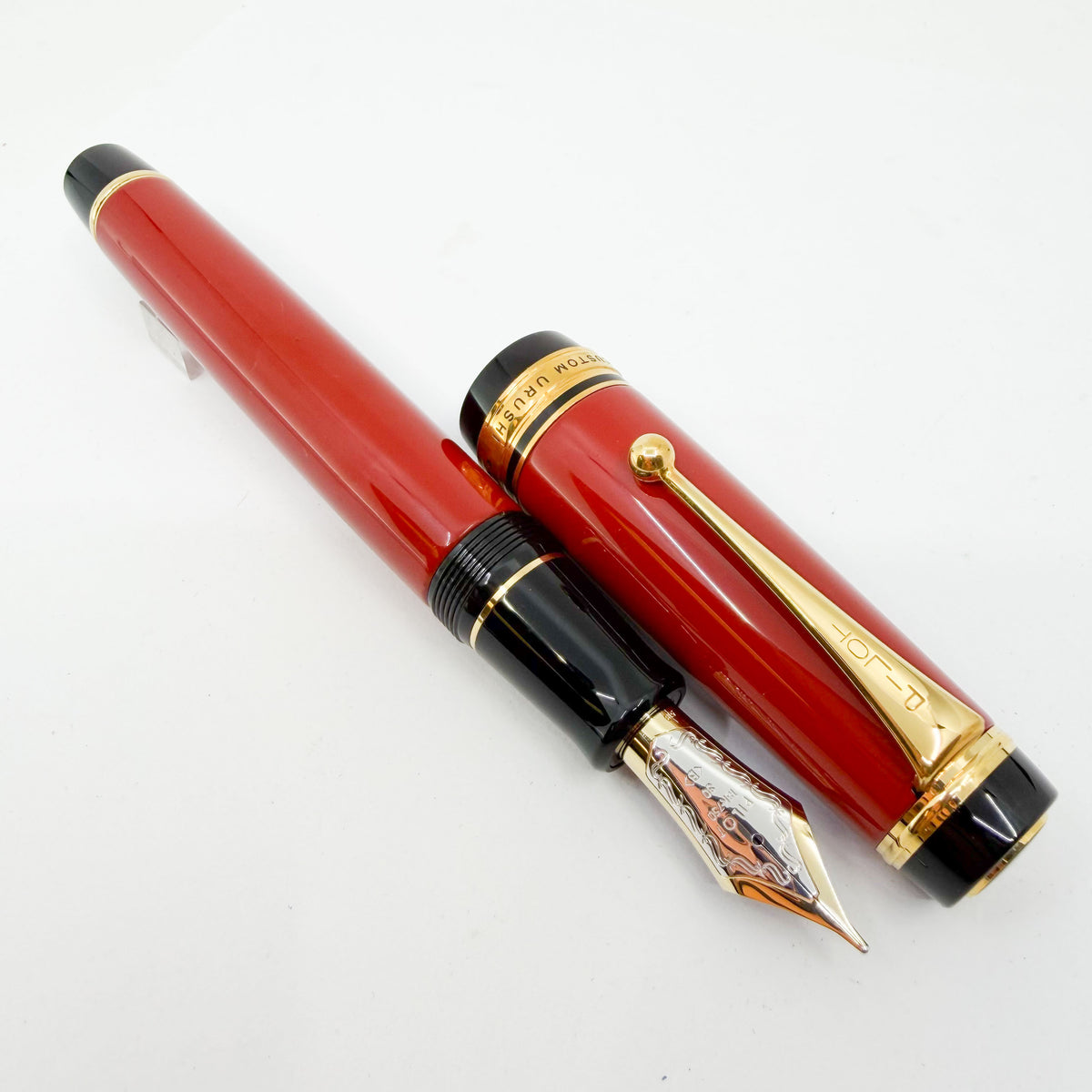 Pilot Namiki Custom 845 Vermillion Urushi Fountain Pen - Broad 18kt Gold Nib