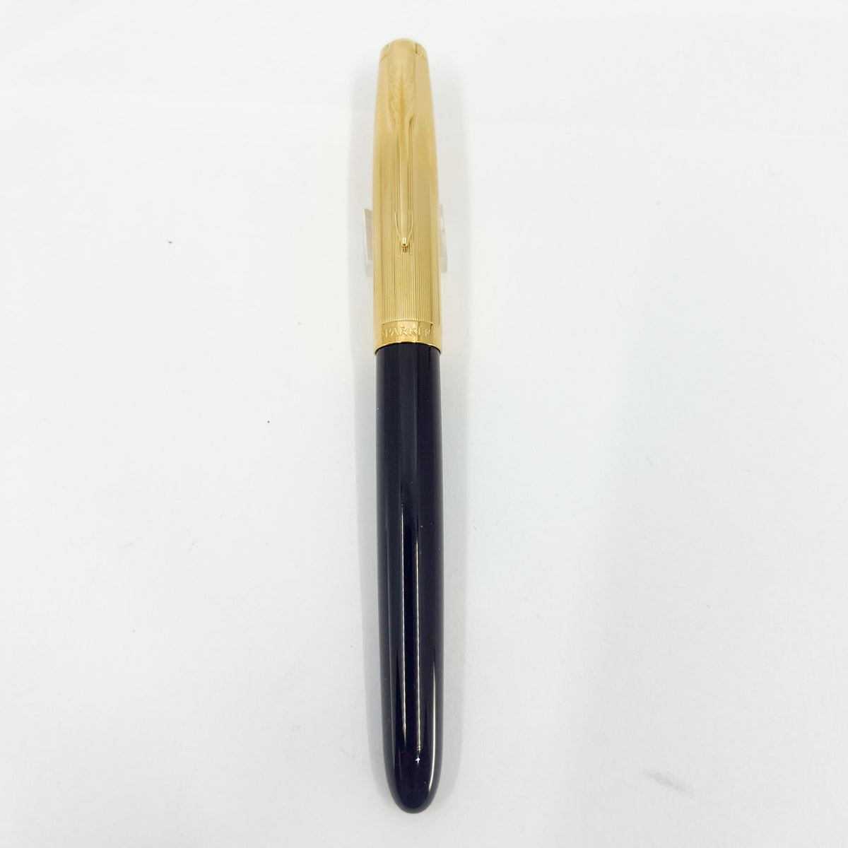 Parker 51 Deluxe Premium Plum GT Fountain Pen - Medium 18kt Gold Nib