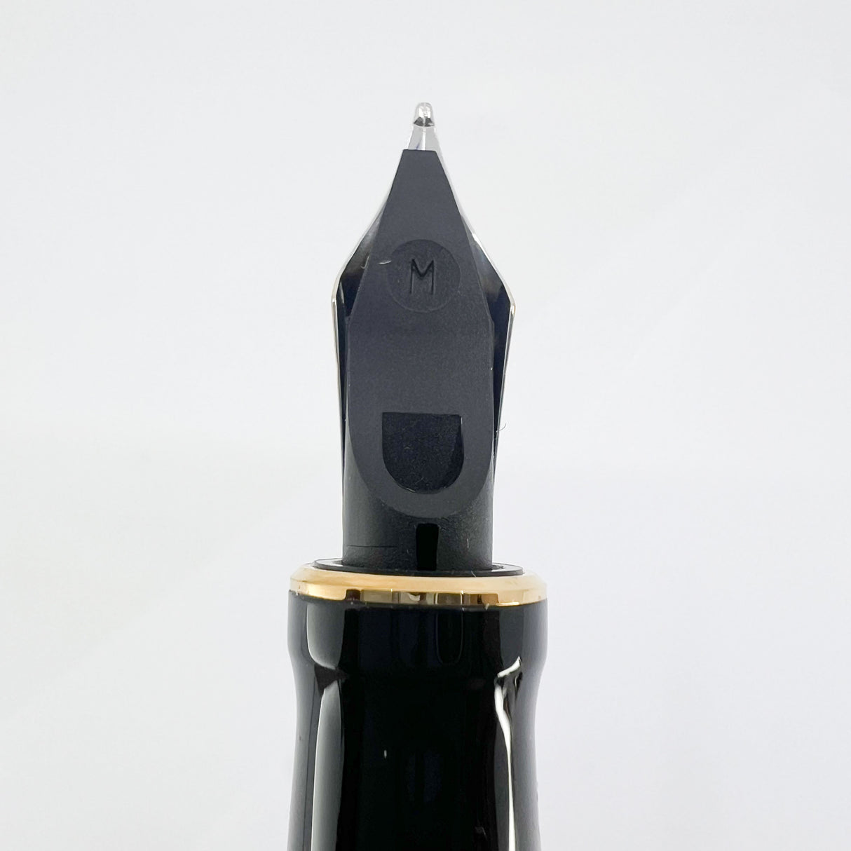 Parker Duofold 100th Anniversary "Big Red"/Orange Centennial Special Edition - Medium 18kt Gold Nib
