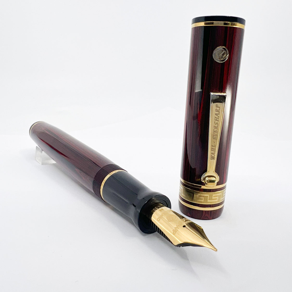 Wahl-Eversharp Decoband Rosewood Ebonite Fountain Pen - Semi-Flex Medium 14kt Gold Nib