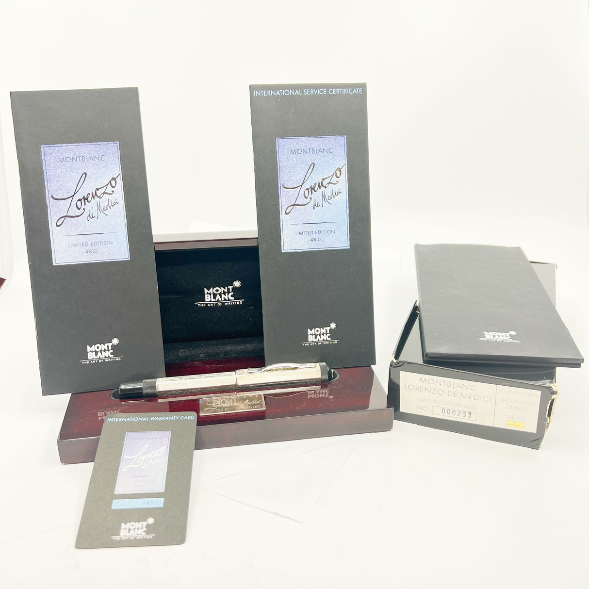 Montblanc Lorenzo de Medici Patron of the Arts Limited Edition Fountain Pen - A GRAIL Pen!!