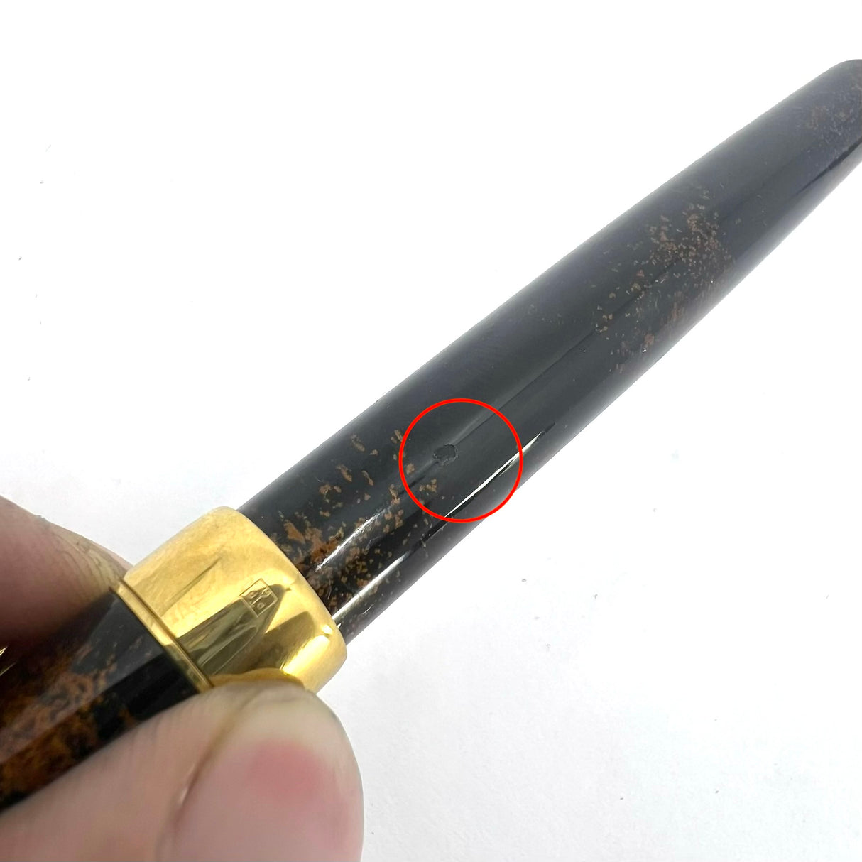 Parker Sonnet Chinese Laque Vision Fonce/Dark Brown & Gold Flecks Fountain Pen - Medium 18kt Gold Nib - Tiffany Version with "Raised T" Embedded in Cap Top