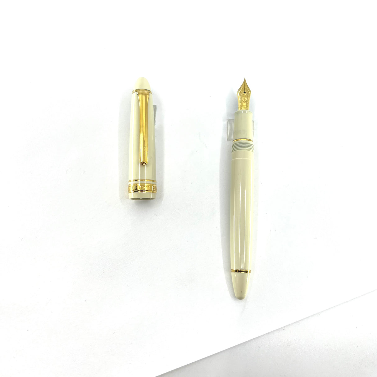 Sailor 1911S Standard Ivory Fountain Pen- Extra Fine 14kt Gold Nib