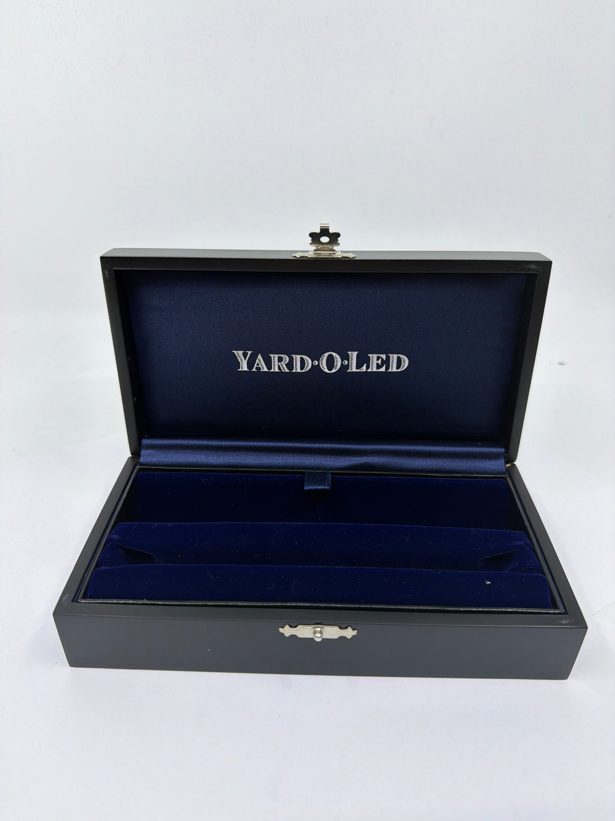 Yard-O-Led Viceroy Standard Barley Sterling Silver .925 Fountain Pen - Fine 18kt Gold Nib