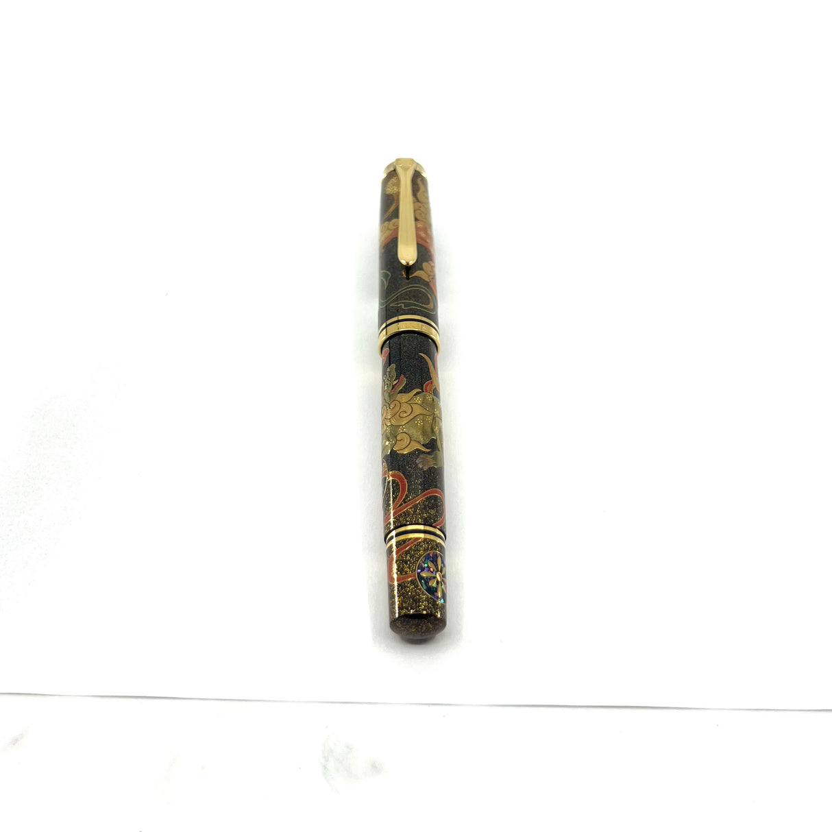 Pelikan Souveran M1000 Maki-e "Karajishi" Limited Edition Fountain Pen - #18 of 88 Pieces - Fine 18kt Gold Nib - Complete Boxes & Booklets - MINT & RARE!!