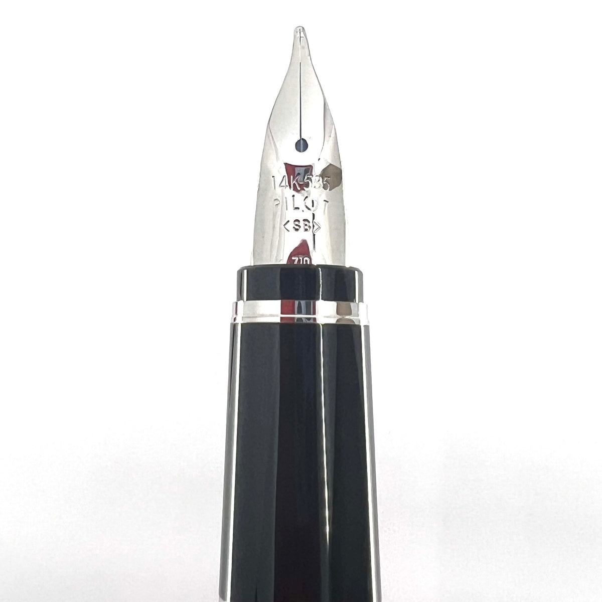 Pilot Red Resin Falcon Fountain Pen - Flexible Broad 14kt Gold Nib