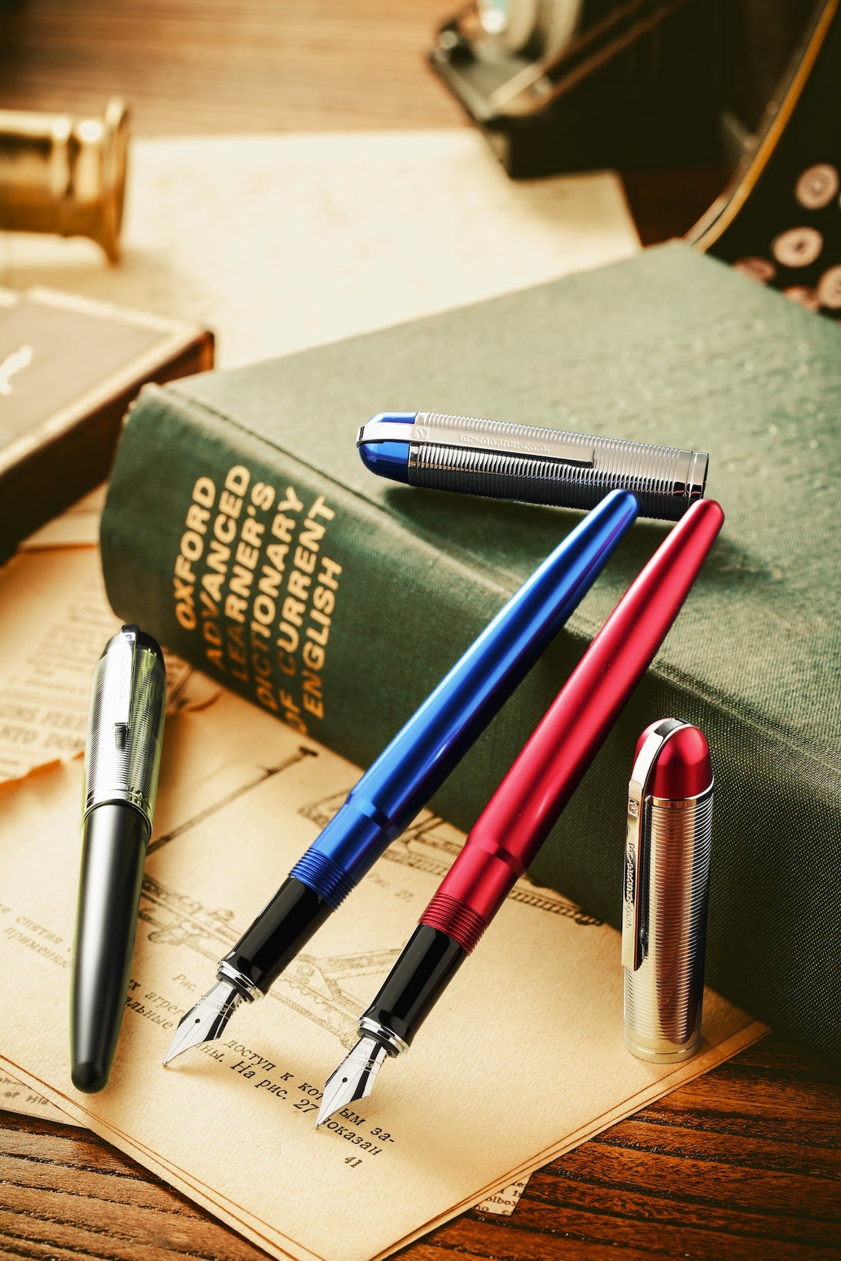 Wahl-Eversharp Skyline Blue Presentation Gold Cap - Ballpoint Pen