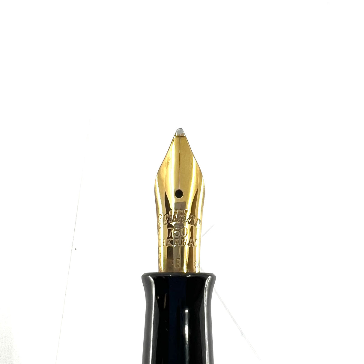 Pelikan "1935 Originals of their Time" Green Jade Celluloid Limited Edition Fountain Pen - Broad 18kt Gold Nib