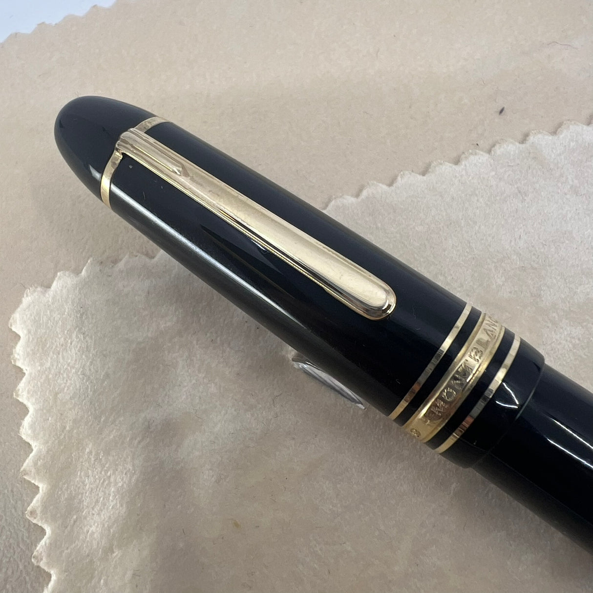 Montblanc Meisterstuck #146 LeGrand Black Fountain Pen - Very Flexible Fine 14kt Gold Nib