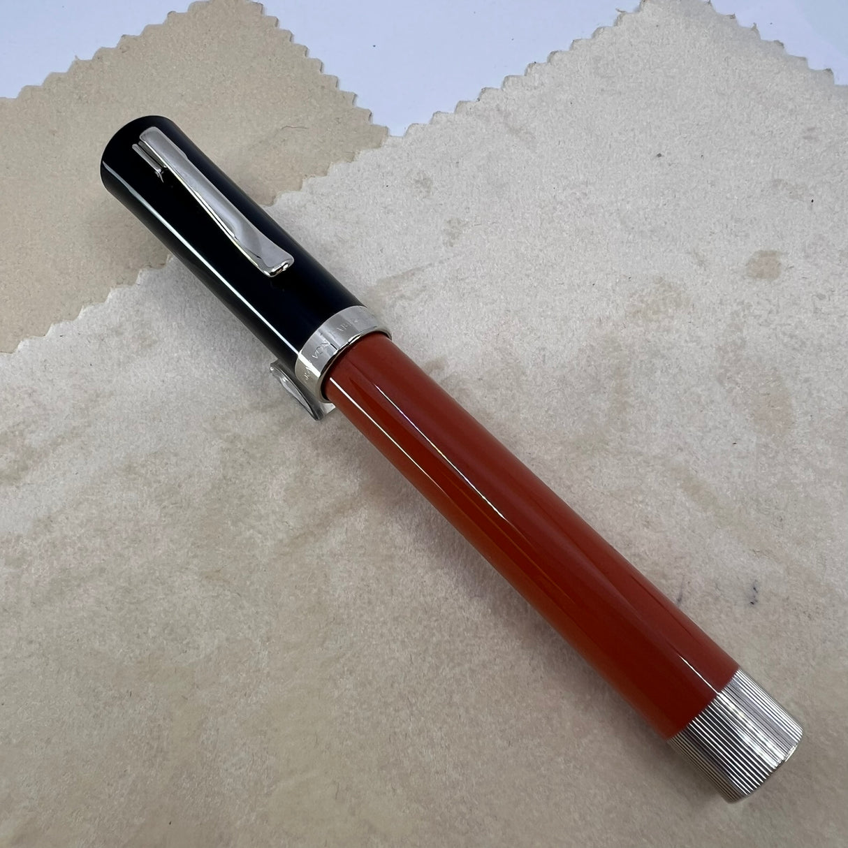Graf von Faber Castell Intuition Black & Terra (Orange) Fountain Pen - Fine 18kt Gold Nib