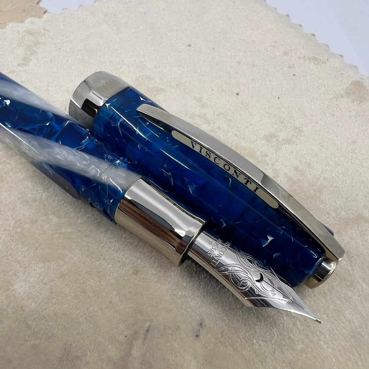 Visconti Opera Elements Speckled "Water" Blue/Lustrous White Fountain Pen - Fine 14Kt Gold Nib