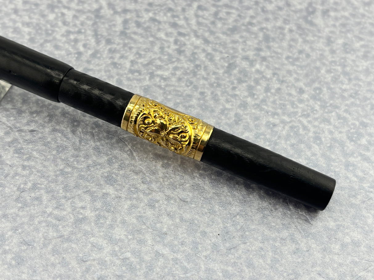Parker 42 1/2 eyedropper chased with gold filled mountings black hard rubber Early 1900's - Fountain Pen