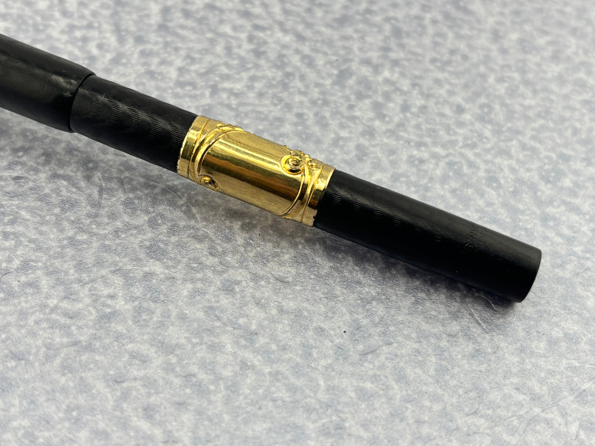 Parker 42 1/2 eyedropper chased with gold filled mountings black hard rubber Early 1900's - Fountain Pen