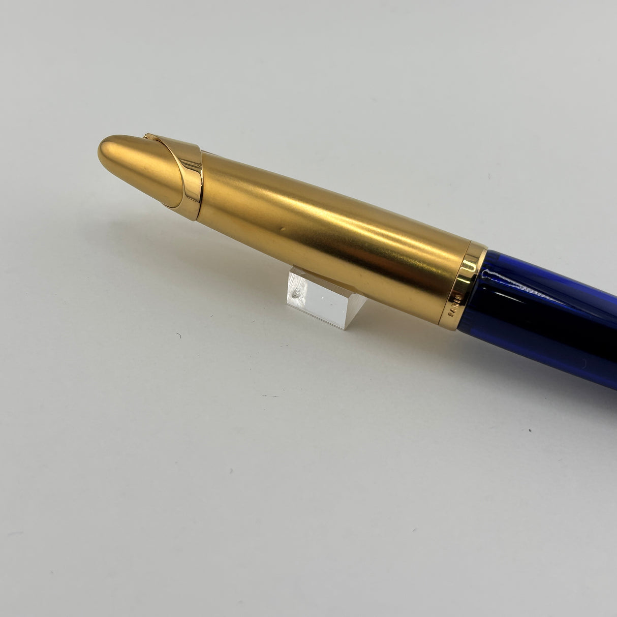 Waterman Edson Blue Translucent Fountain Pen - Medium 18 Kt Gold Nib