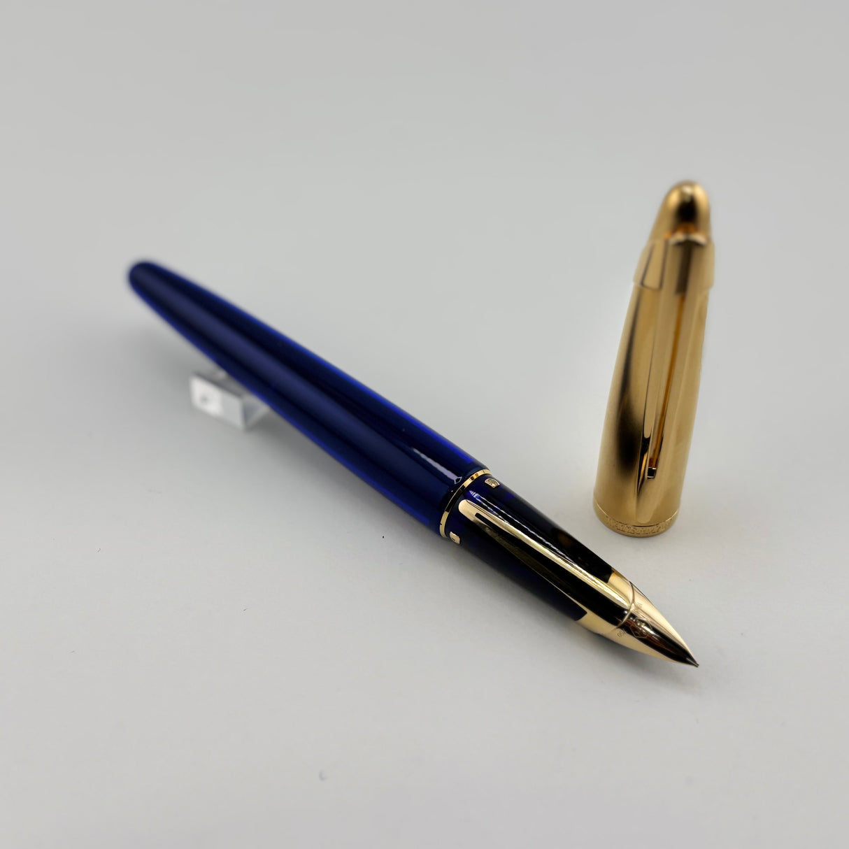 Waterman Edson Blue Translucent Fountain Pen - Medium 18 Kt Gold Nib