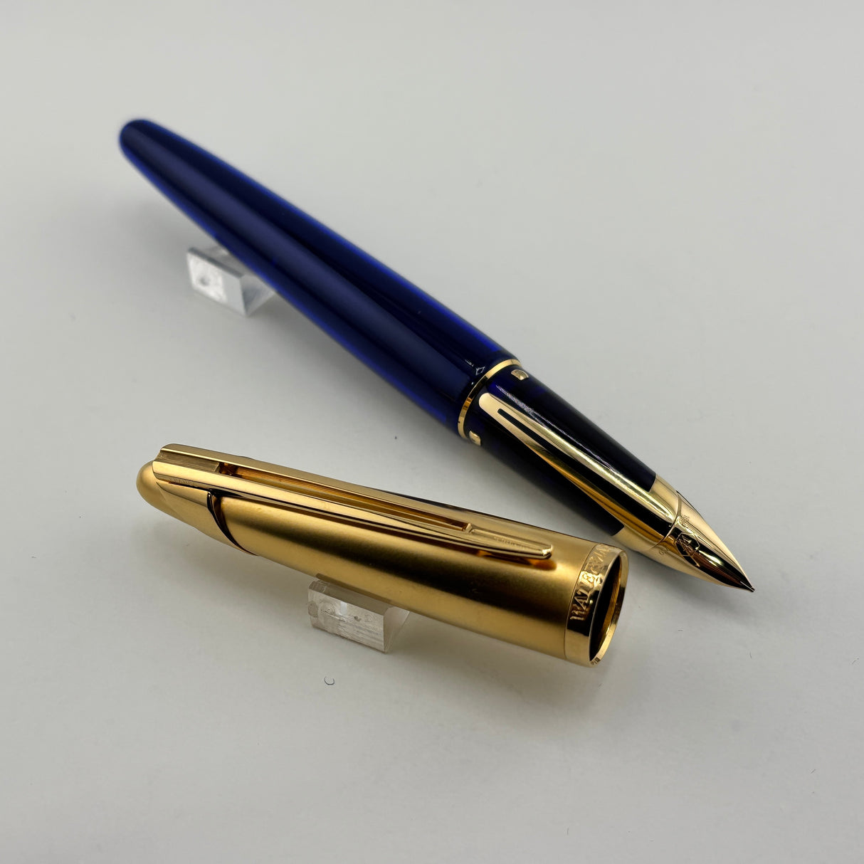 Waterman Edson Blue Translucent Fountain Pen - Medium 18 Kt Gold Nib