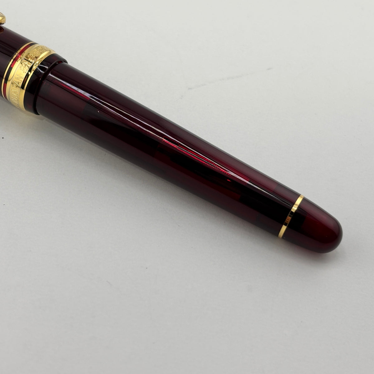 Platinum 3776 Century Bourgogne Burgundy GT Fountain Pen - Extra Fine 14 Kt Gold Nib