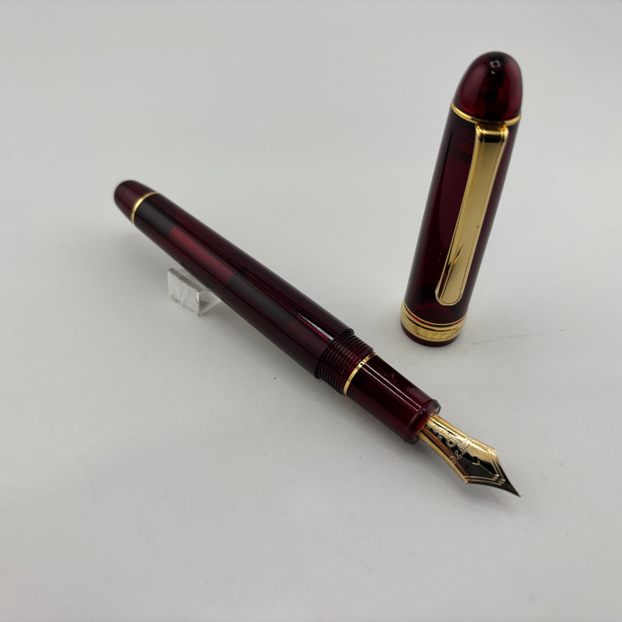 Platinum 3776 Century Bourgogne Burgundy GT Fountain Pen - Extra Fine 14 Kt Gold Nib