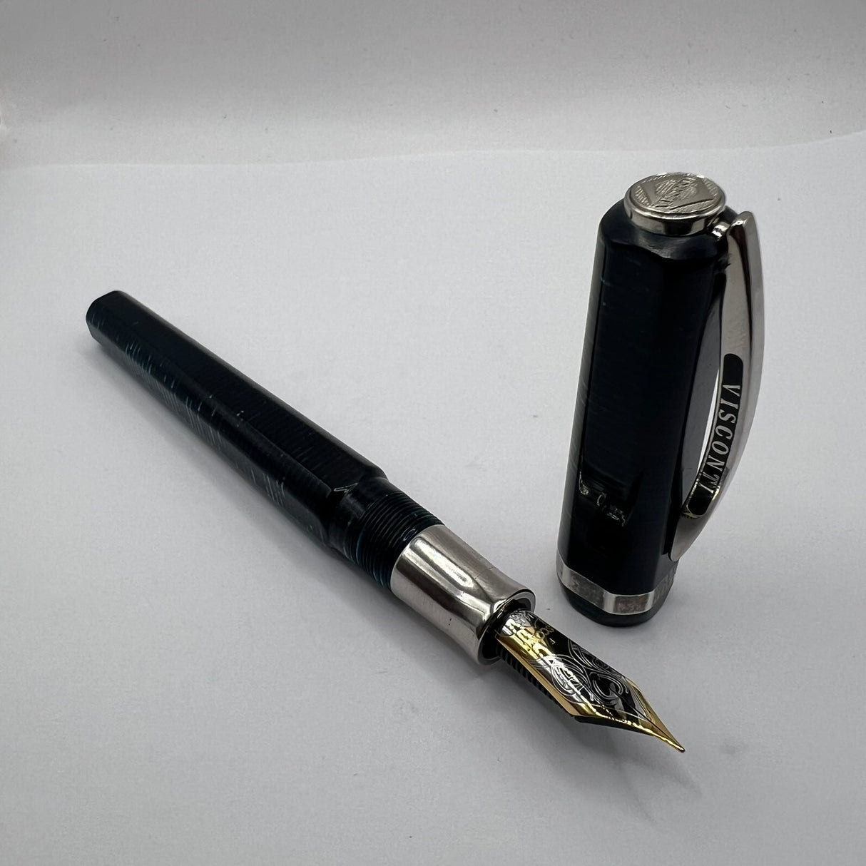 Visconti Wall Street Glittering Blue Celluloid Fountain Pen - Fine 14kt Gold Nib