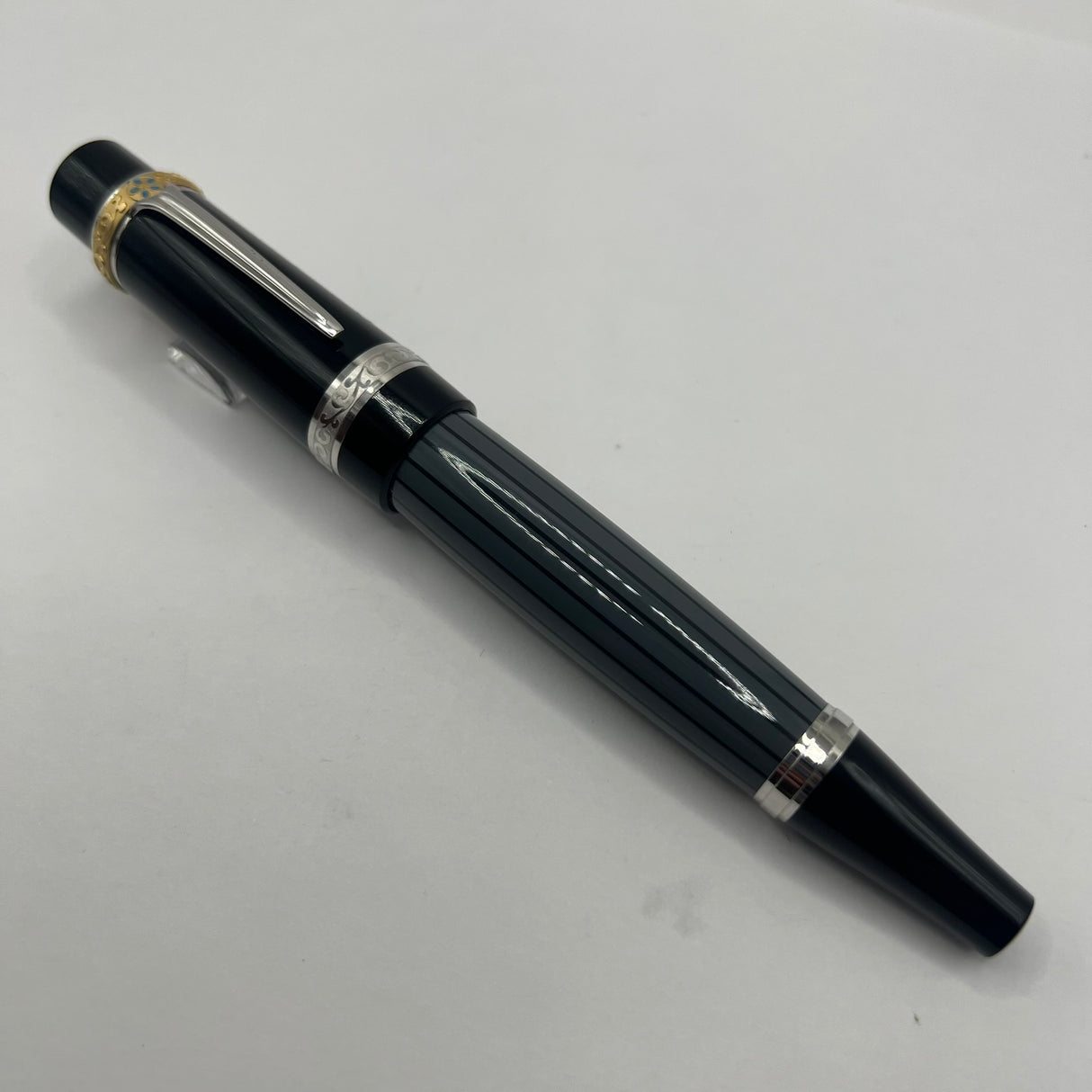 Montblanc Honore de Balzac Writer Series Limited Edition Fountain Pen - Medium 18kt Gold Nib