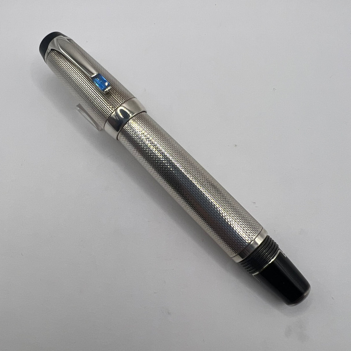 Montblanc Boheme Sterling Silver Barleycorn Retractable Nib Fountain Pen - Medium 18kt Gold Nib
