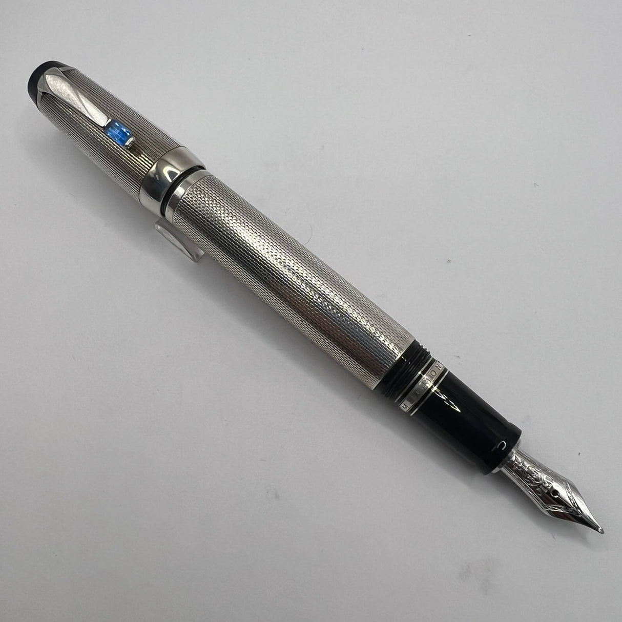 Montblanc Boheme Sterling Silver Barleycorn Retractable Nib Fountain Pen - Medium 18kt Gold Nib