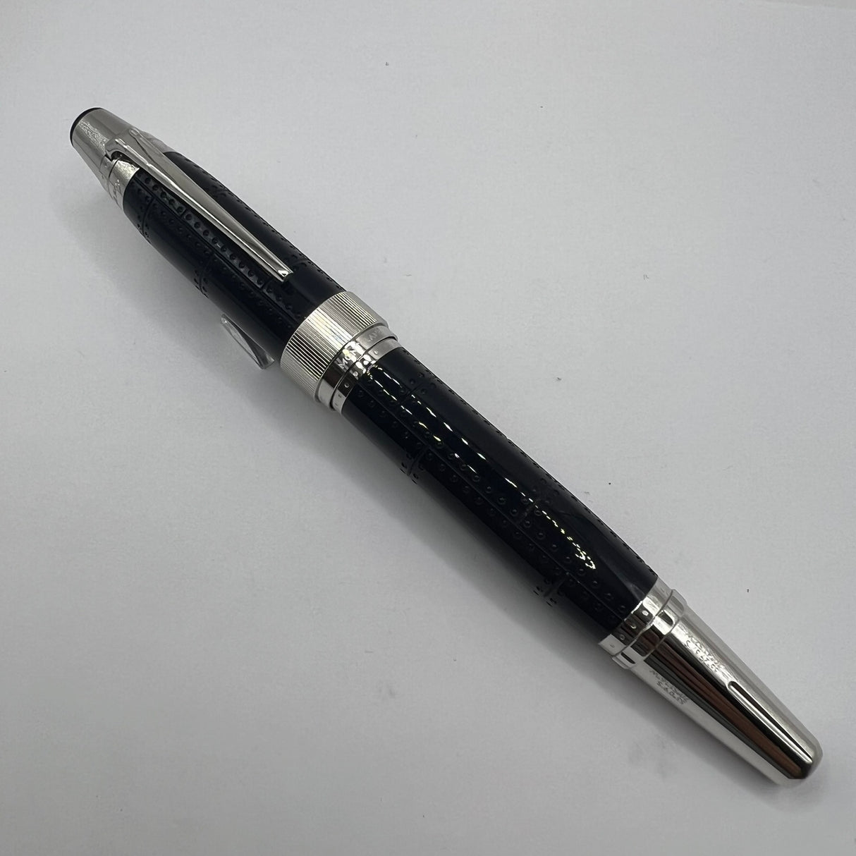 Montblanc Antoine de Saint Exupery Writer Series Limited Edition Fountain Pen - Fine 18kt Gold Nib