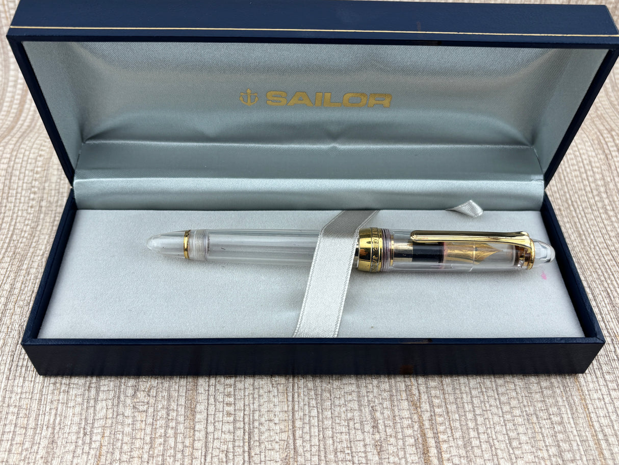 Sailor 1911 Standard Size Clear Demonstrator 14K Gold Nib - Fountain Pen