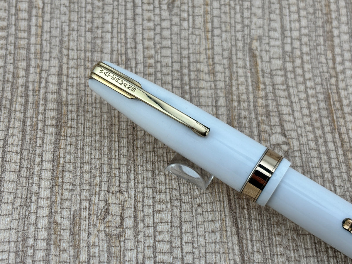 Waterman Hundred Year " Doctor Pen " White Lucite - Fountain Pen