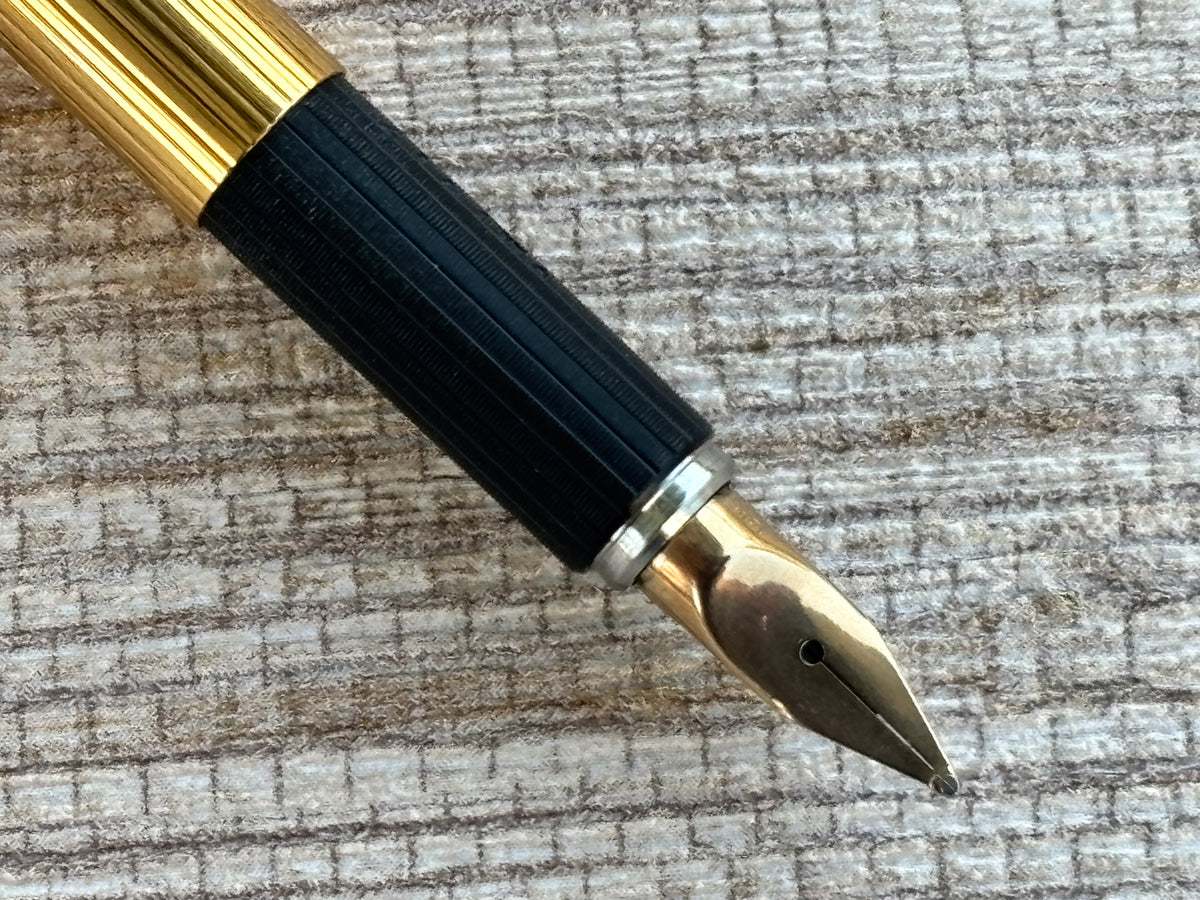 Aurora Hastil Sterling Silver 925 Vermeil Gold Plated Circa 1970 - Fountain Pen