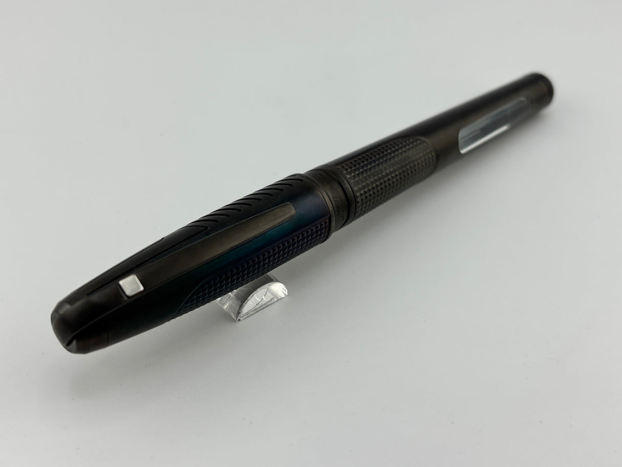 S.T. Dupont James Bond 007 PVD Gunmetal Finish Limited Edition Fountain Pen - Fine 18kt Gold Nib