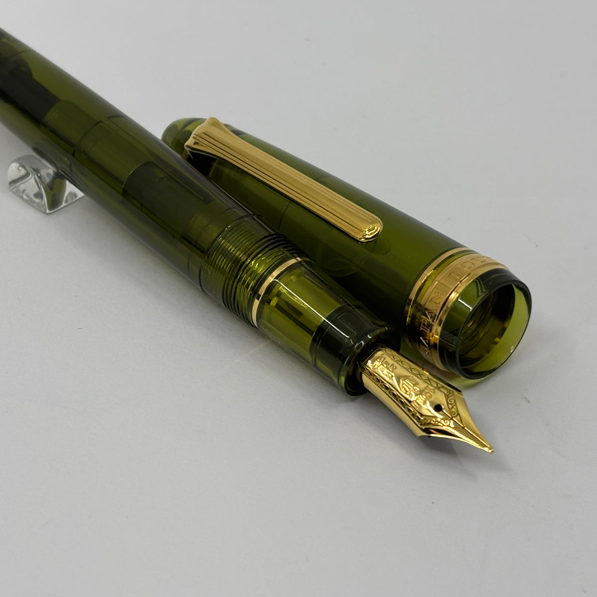 Sailor 1911 Large Kagero Green Transparent Fountain Pen - Broad 21kt Gold Nib