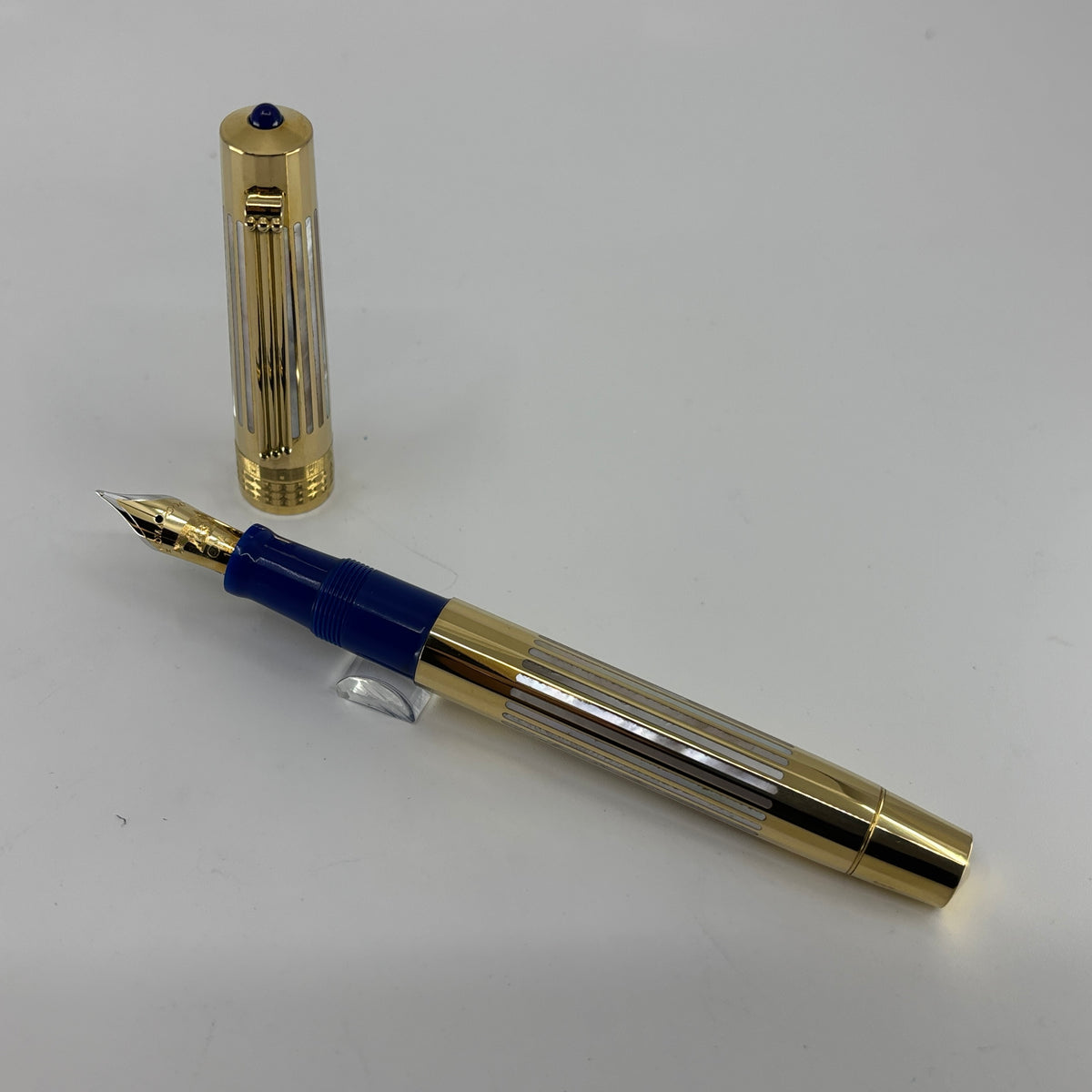 Omas Roma Bernini Solid Gold 18K750 Fountain Pen - The grail for any Omas Collector !