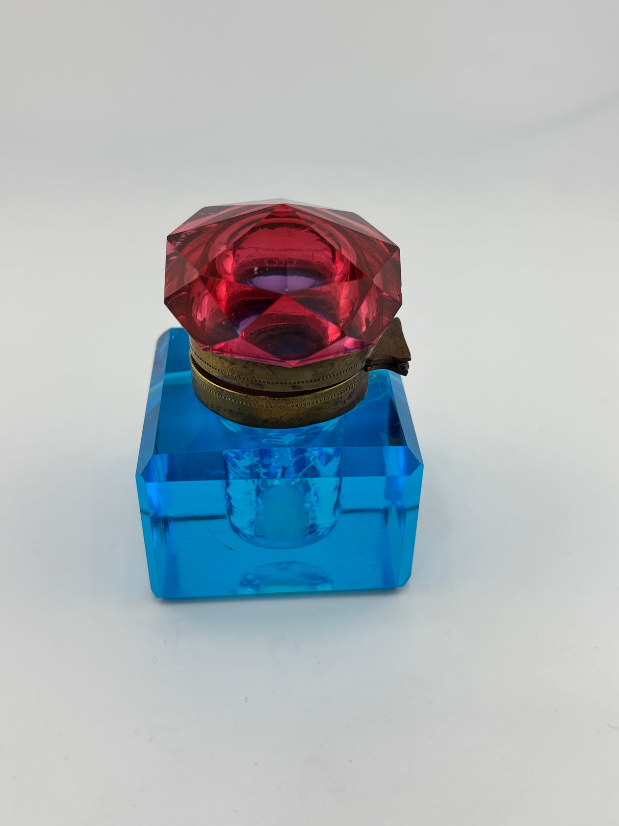 Inkwell Vintage circa 1930 excellent condition - Electric Blue Crystal red top