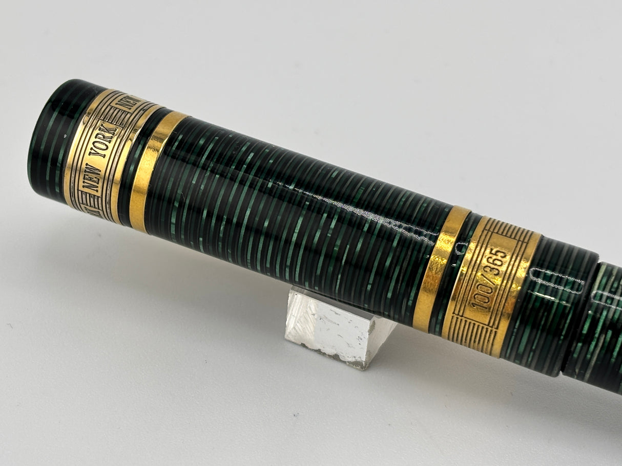 Visconti/Rebecca Moss Visconti Rebecca Moss "New York" Green (Wall Street) Celluloid Limited Edition Fountain Pen - Visconti Fine 18kt Gold Nib