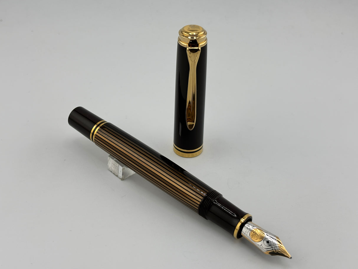 Pelikan M800 Brown Striped Barrel/Solid Brown Cap Fountain Pen - Medium 18kt Gold Nib