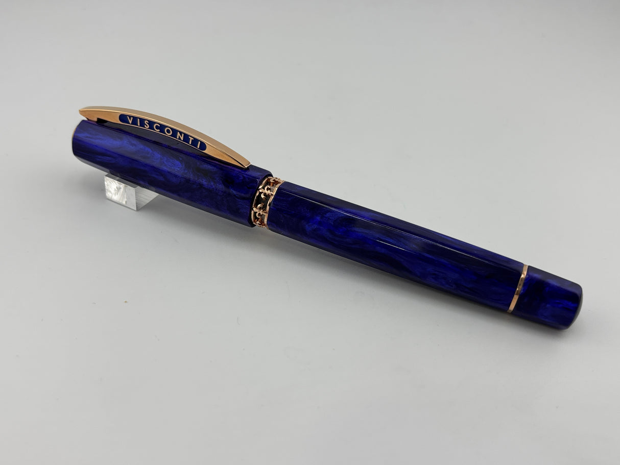 Visconti Medici Limited Edition Viola Fountain Pen - Flexible Medium 18kt Gold Nib
