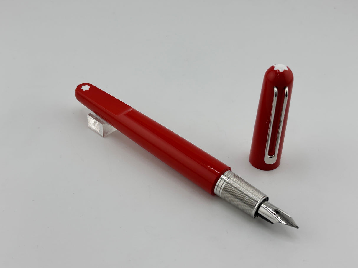 Montblanc Marc Newsom M ULTRA RED Special Edition Fountain Pen - Medium 14kt Gold Nib