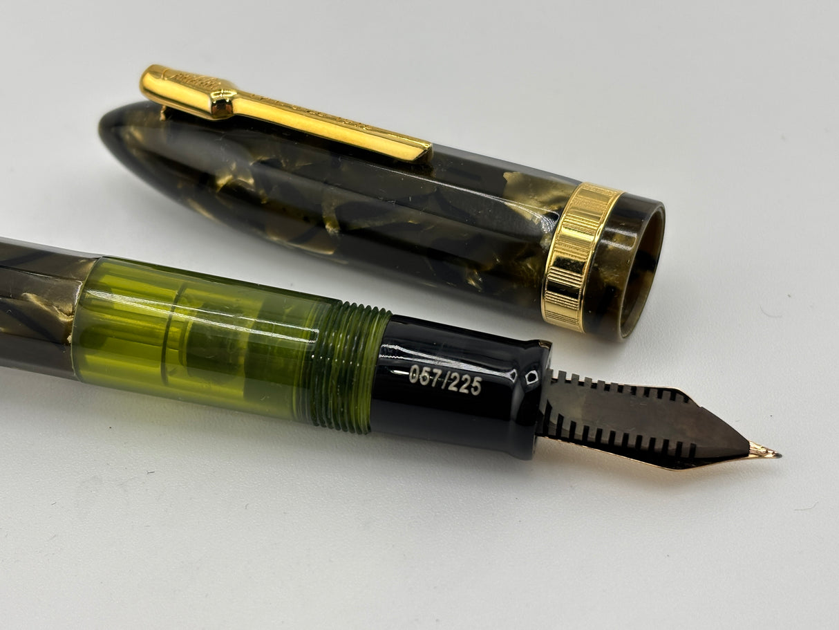 Conklin Nozac Green Saft Celluloid Fountain Pen – Legacy Collection Limited Edition - Fine 14kt Gold Nib