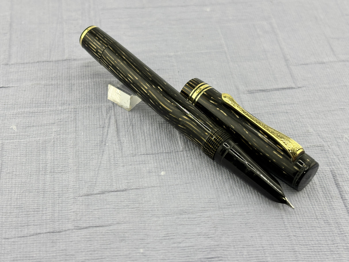 No name beautiful color Green Celluloid maybe French - Fountain Pen