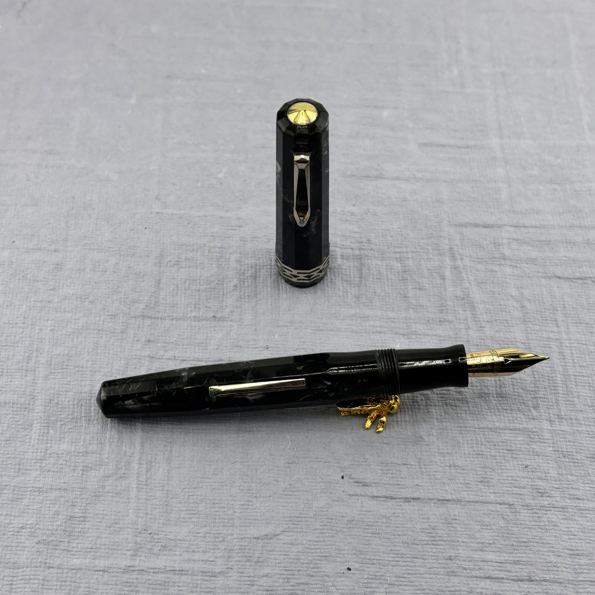 Wahl Eversharp Doric - Grey Burma Short Size - FLEX NIB 14K - Fountain Pen