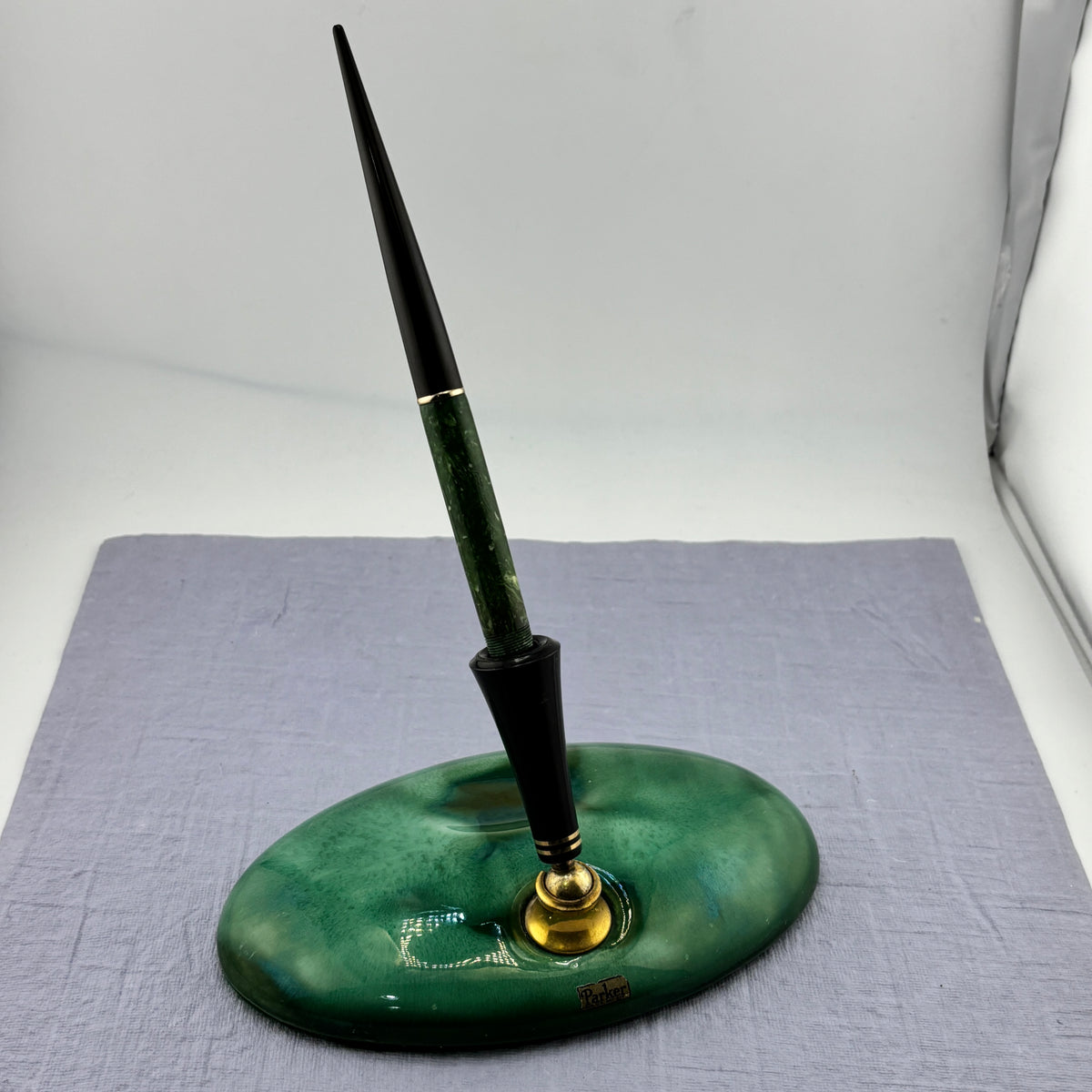 Parker Duofold Green Jade Desk Set Green Base - Fountain Pen