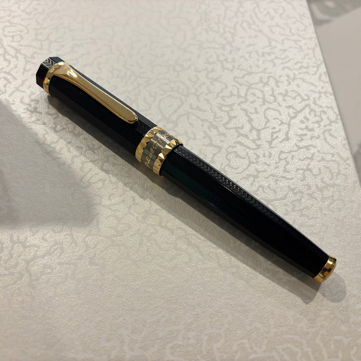 Platinum AD2000 Y2K Black Commemorative Limited Edition Fountain Pen - Fine 18kt Gold Nib
