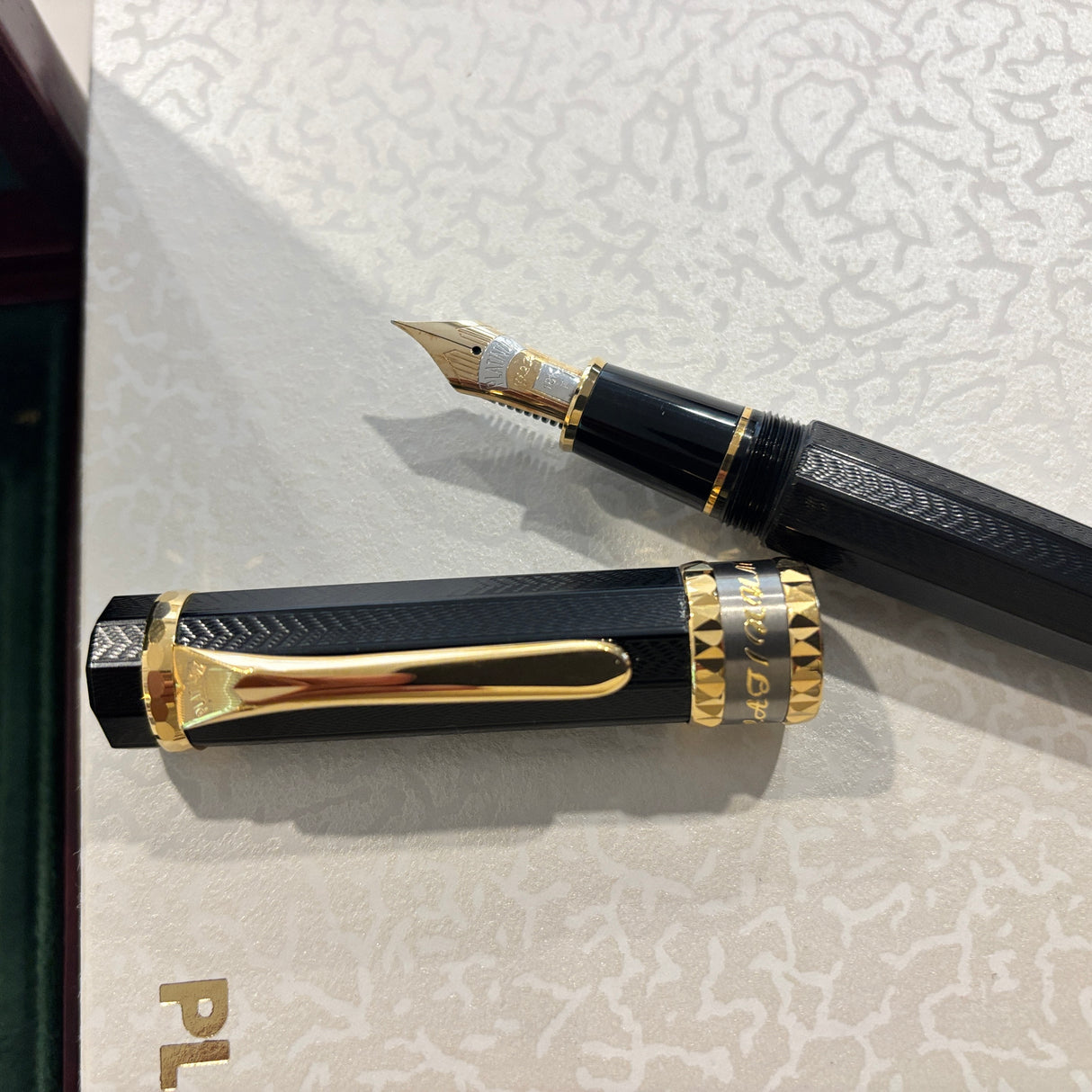 Platinum AD2000 Y2K Black Commemorative Limited Edition Fountain Pen - Fine 18kt Gold Nib