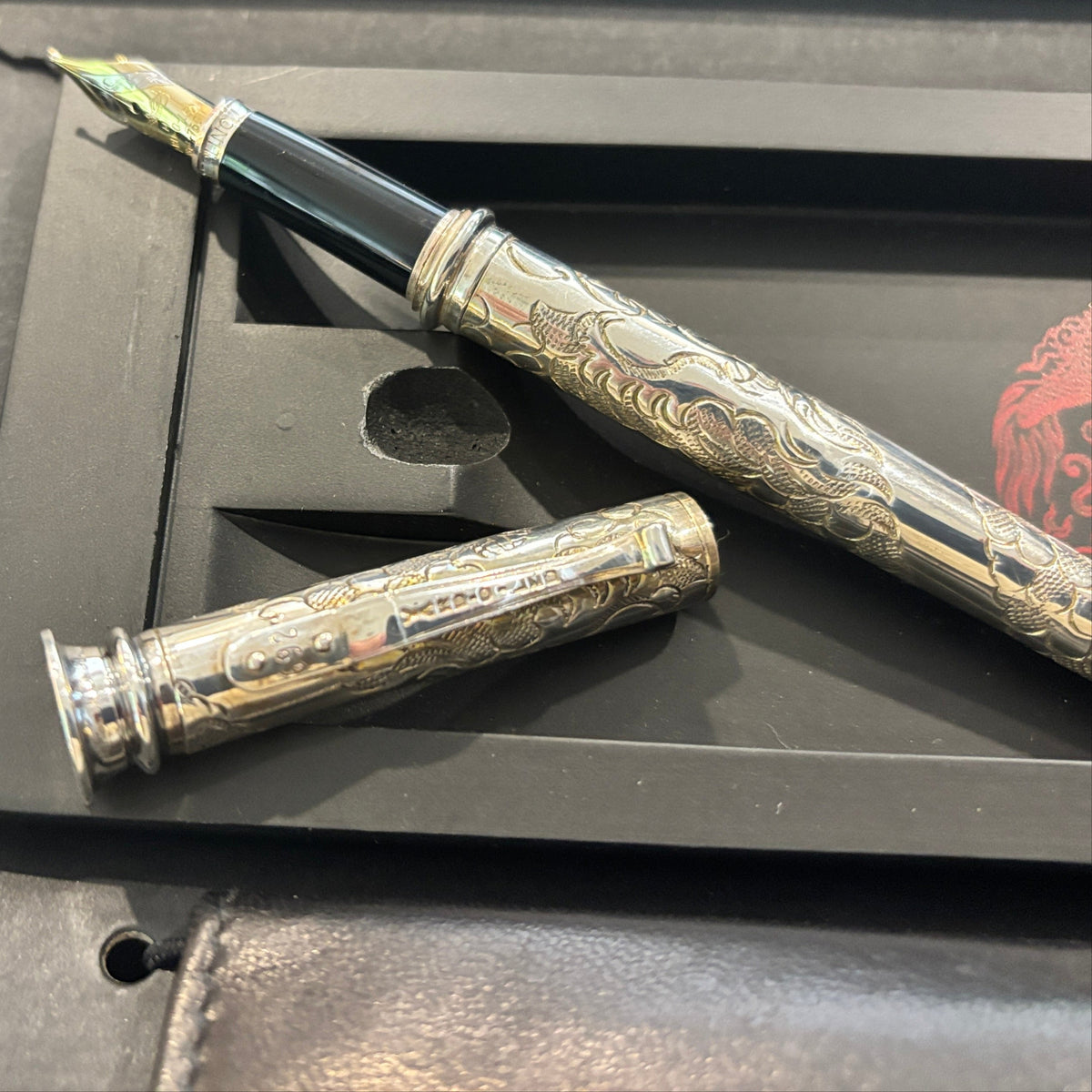 Yard-O-Led Imperial Dragon Full sterling silver .925 Fountain Pen - Broad 18kt Gold Nib
