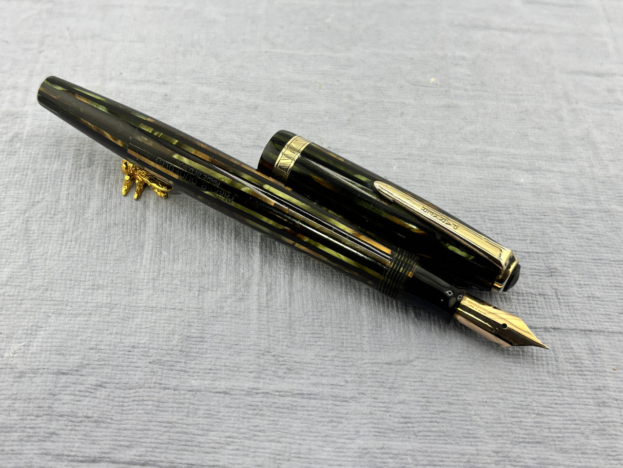 Parker (1944) Striped Green/Amber Duofold - Fountain Pen