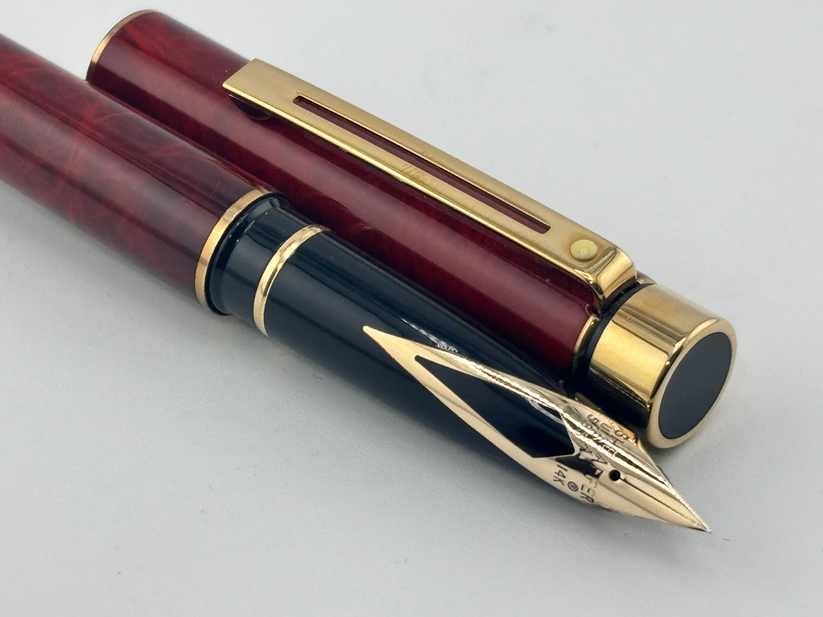 Sheaffer Full Size Targa Red Ronce Lacque Fountain Pen - Extra Fine 14kt Gold Nib