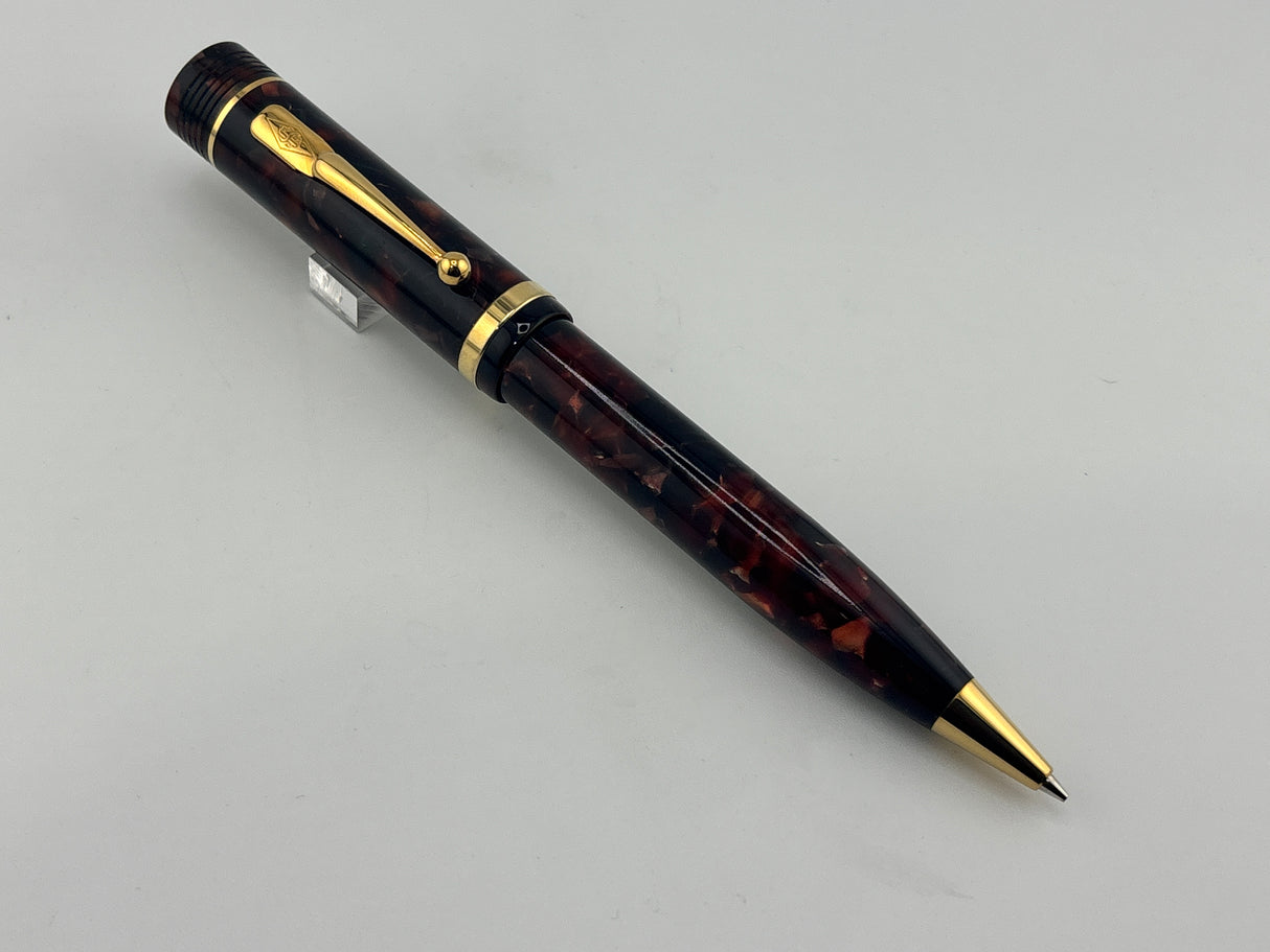 Conway Stewart Churchill Oversized Burgundy Marble Mechanical Pencil 0.7mm - 18kt Gold Trim