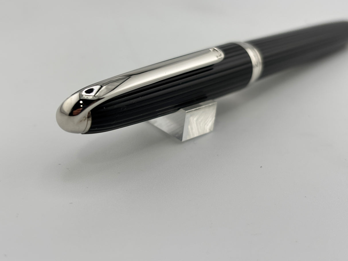 Cartier - Louis Cartier Black Fluted Ballpoint Pen - Platinum-Plated Trim